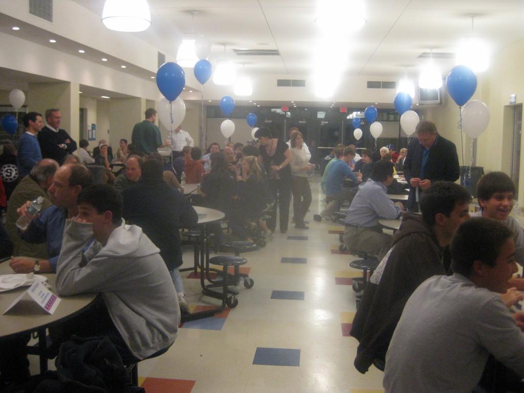 Soccer Team Holds 5th Annual Quiz Night
