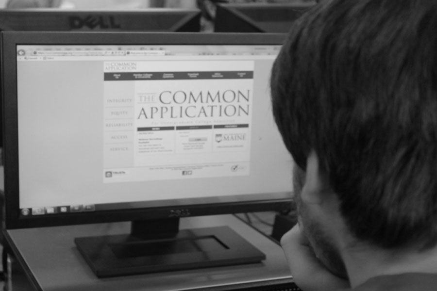 The Common App will no longer accept the topic of your choice option for the personal essay, a change that has been met with disappointment from students. 