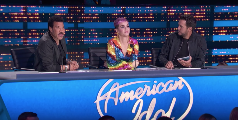 Revival of “American Idol” brings mixed reviews