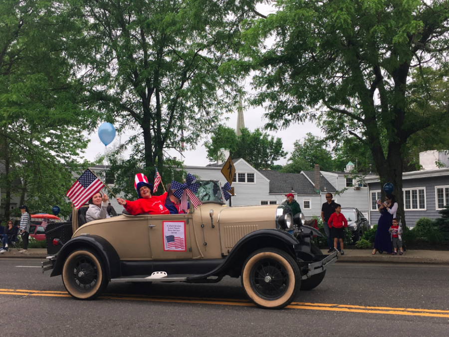 Westport+Memorial+Day+Parade+brings+smiles+to+residents+faces