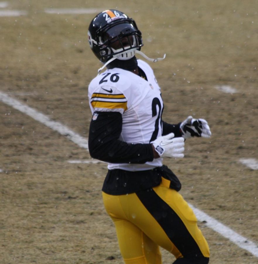 Leveon Bell Relentlessly continues contract holdout