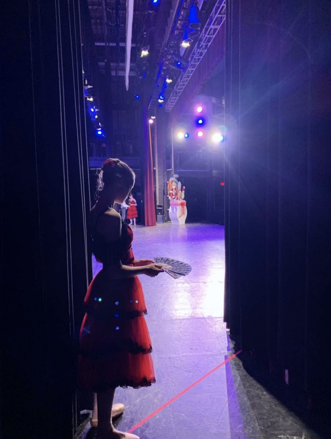 Madeline Michalowski ’22, one of the Spanish dancers, waits backstage at the Westport Academy of Dance’s 2019 performance of The Nutcracker.