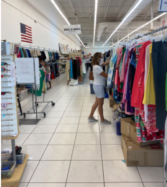 Thrifting is a great shopping method that ensures sustainability and is ethical. There are so many different stores to choose from, and it is also an inexpensive alternative to retail shopping.