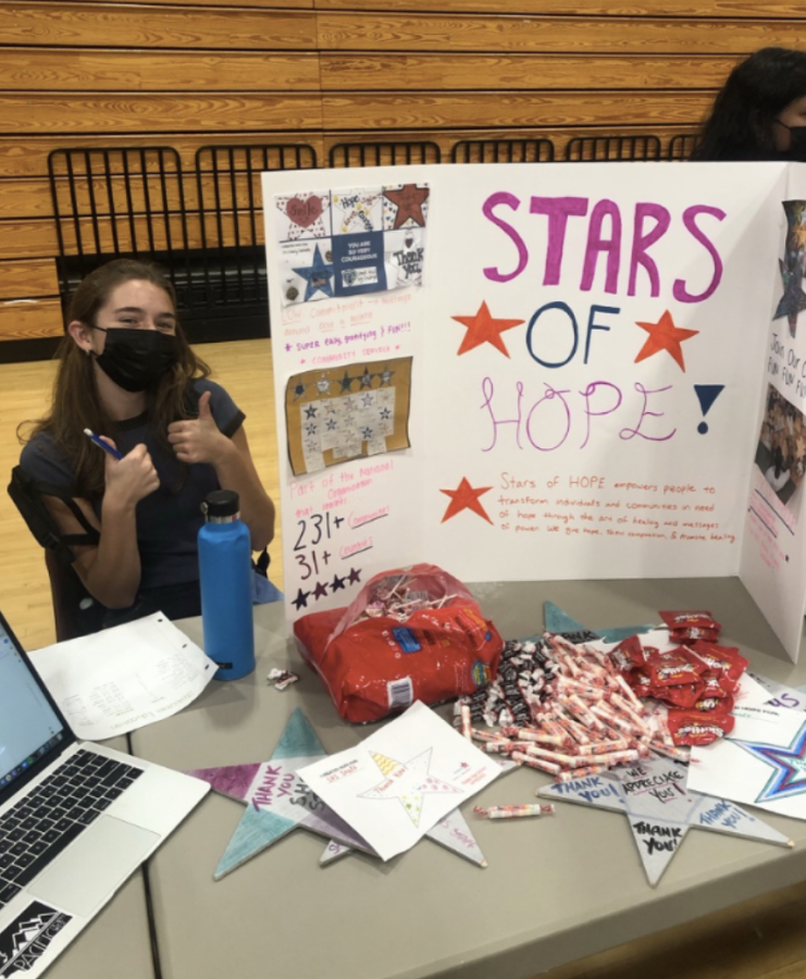 Club Rush is a great way for students to promote their clubs and show other students the endless possibilities there are regarding clubs at Staples.
