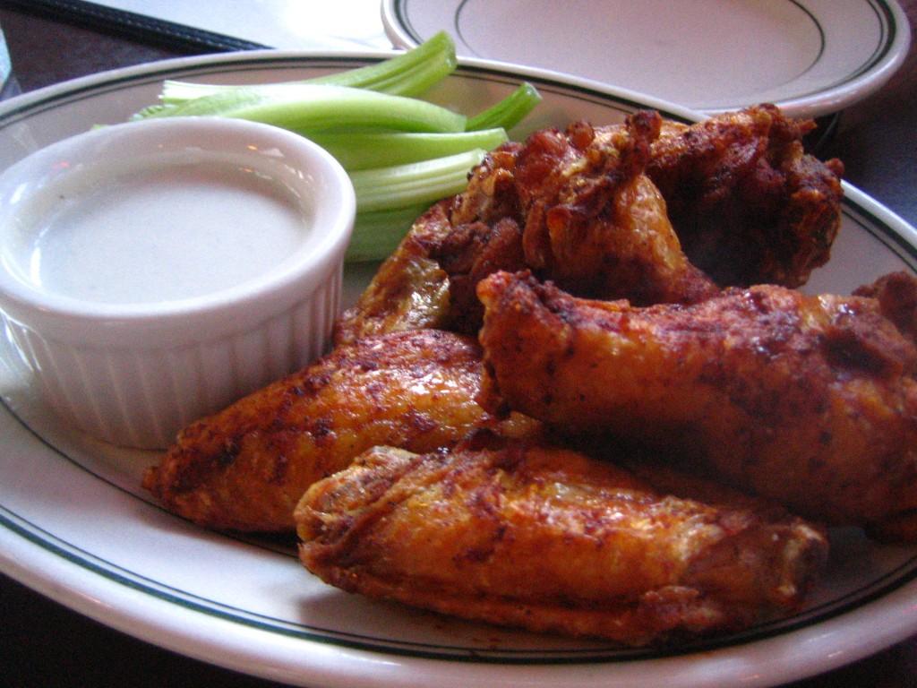 Hot+Wings%3A+The+Buffalo+Wing+Review