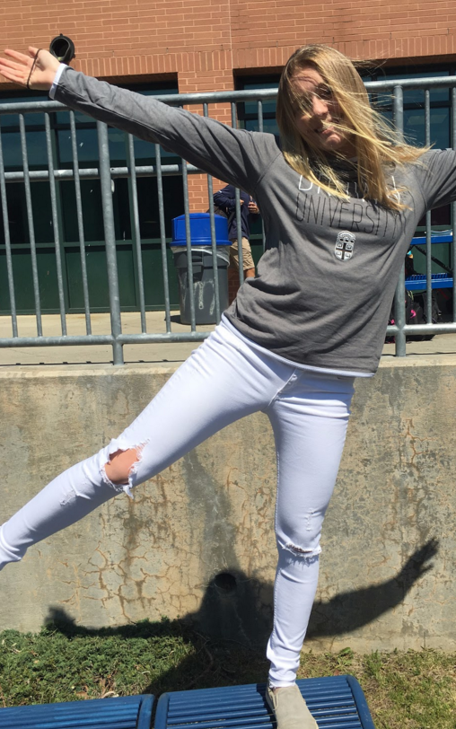 Lydia Shaw ’17 sports her ripped white jeans with pride on the beautiful spring day. 

