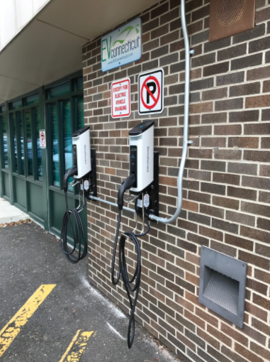 Electric car chargers installed at Staples