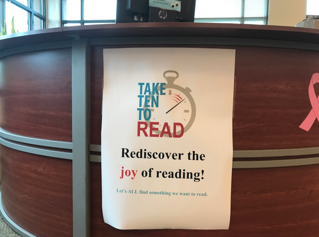 ‘Take 10 to read’ initiative aims to spur love for reading in Staples students