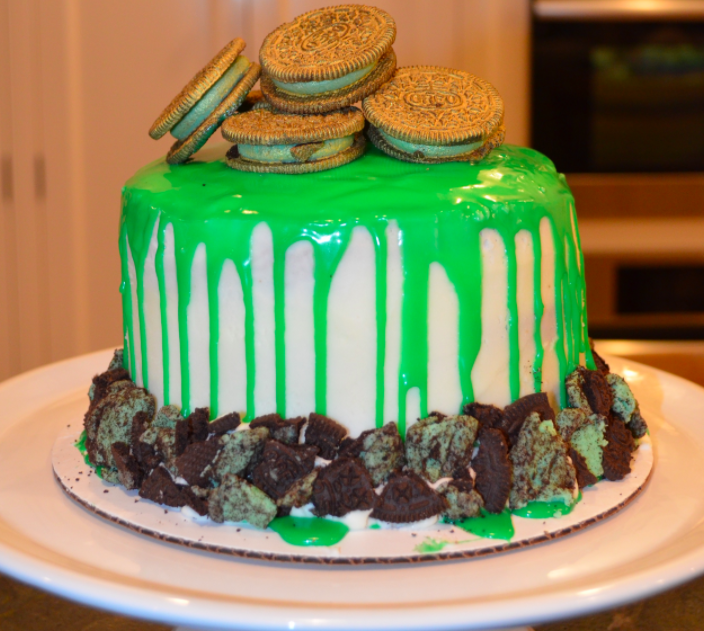 WOW your friends with this over the top, decadent St. Patrick’s Day cake