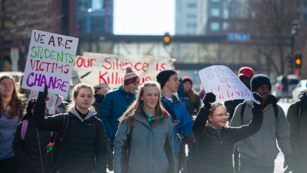 Gun+violence+protests+in+high+school%3A+how+colleges+are+standing+with+the+students