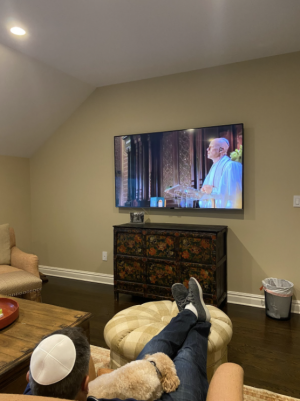 Rosh Hashanah and Yom Kippur services could not be held in person due to COVID-19. Many synagogues in Westport and across the country instead held services via livestream or Zoom. People were still able to observe the holidays from their homes without making contact with others. 