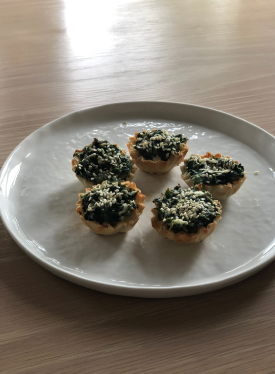 Spinach+cupcakes+serve+to+be+a+healthy%2C+quick+and+easy+snack+for+afterschool.+