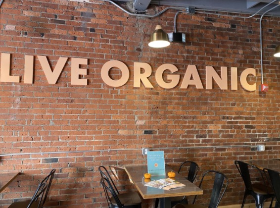 With seven other locations across the U.S., Organic Krush has opened their first Connecticut location, and is eager for customers to try out their eatery. 