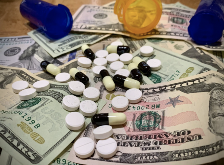 With+prescription+drug+prices+increasing+by+33%25+since+2014%2C+there+has+been+an+epidemic+of+medicine+rationing+that+puts+the+lives+of+Americans+at+risk.+Connecticut+must+promptly+pass+legislation+that+caps+drug-price+increase+in+order+to+end+this+deadly+issue.