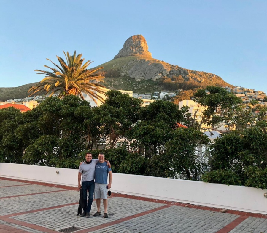 In November 2020, after several weeks of getting paperwork to enter the country, my mom and dad got to visit my grandparents in Cape Town as my grandpa was ill. At this time COVID-19 restrictions were at level one (lowest amounts of restriction). 