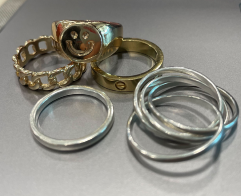  Commonly seen around Staples High School are big rings, small rings, gold rings and silver rings, all with different types of designs on them.
