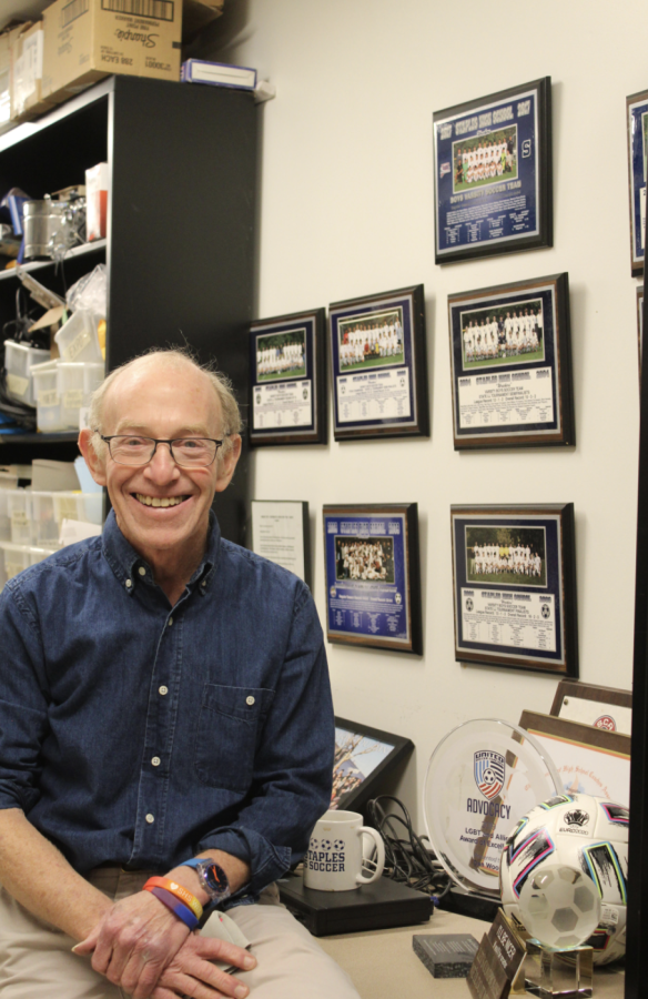 Dan Woog ‘71 is retiring from his position as the Staples boys’ soccer coach after 19 years. He has coached the team to four FCIAC championships.