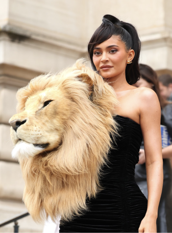 Kylie Jenner’s bold faux lion head accessory upset many animal activists, prompting reflection upon how much animal cruelty has influenced the fashion industry.