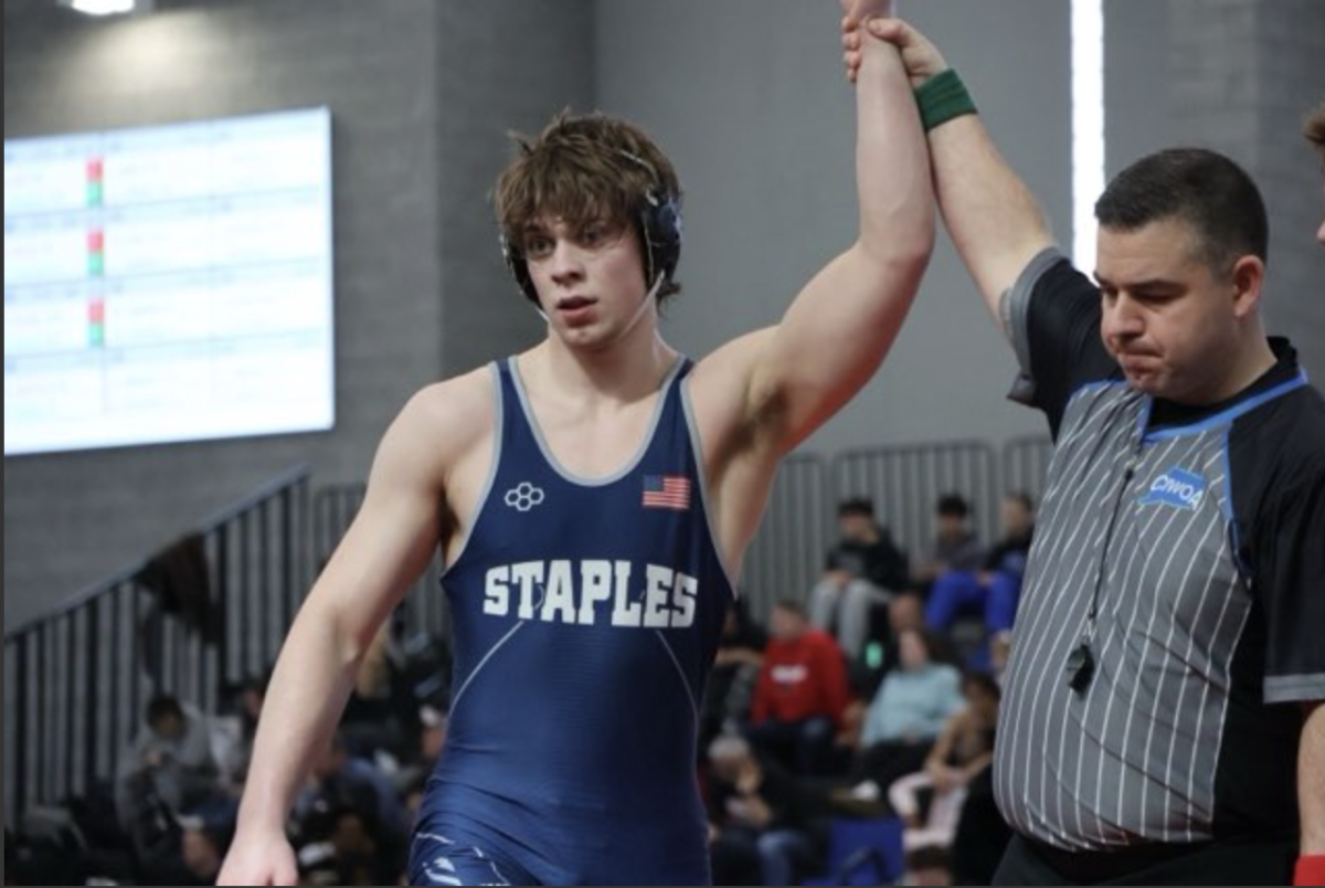 Damian Rousseau '26 places 5th in the state at 175 lbs. 
"I feel like I should have wrestled better that day, but
they should have hired better refs, they sucked," Rousseau
said.